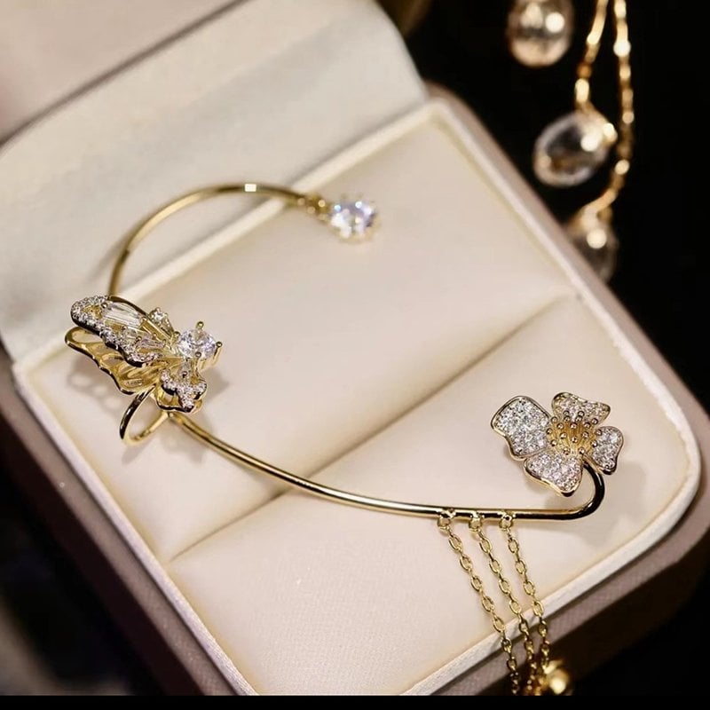 Ear Cuff de Mariposa Premium 🦋 — Hipoalergénico, Libre de Níquel y Plomo | Diseño de Clip Cómodo para Orejas Sensibles 💎