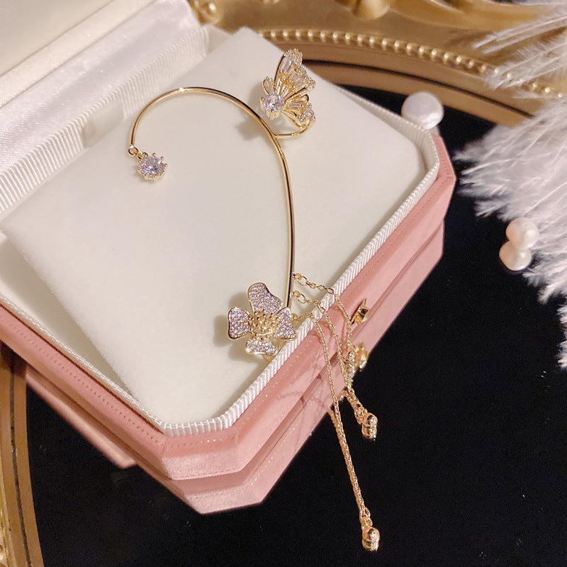 Ear Cuff de Mariposa Premium 🦋 — Hipoalergénico, Libre de Níquel y Plomo | Diseño de Clip Cómodo para Orejas Sensibles 💎